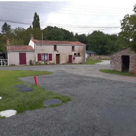 Grange Renovee 2 Pers-lepetitlieu-gite Le 411 Holiday home *