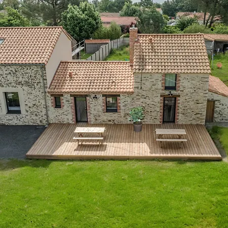 Grange Renovee 2 Pers-lepetitlieu-gite Le 411 Holiday home